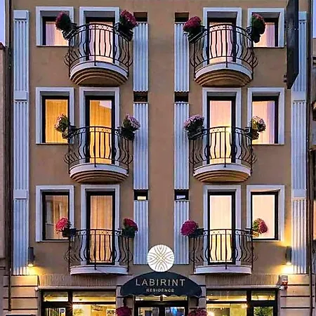 Labirint Boutique - Location Hotel 3*