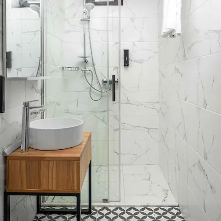 Labirint Boutique - Location Бухарест